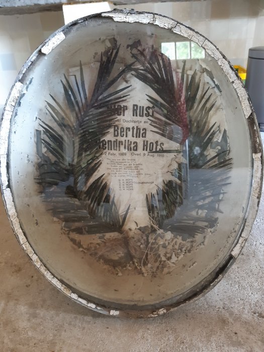 De ongerstaureerde graftrommel van Bertha Hendrika Hofs